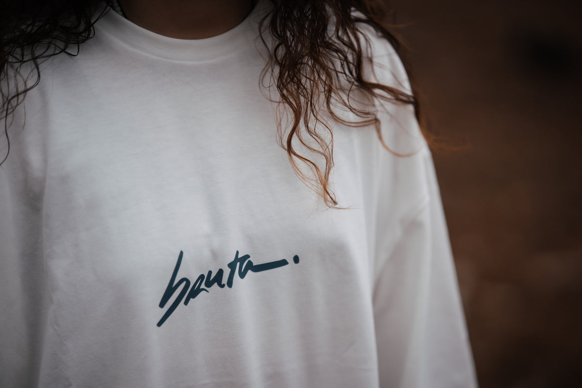 últimas unidades | T-SHIRT OVERSIZED BOXY FIT // DESVIO