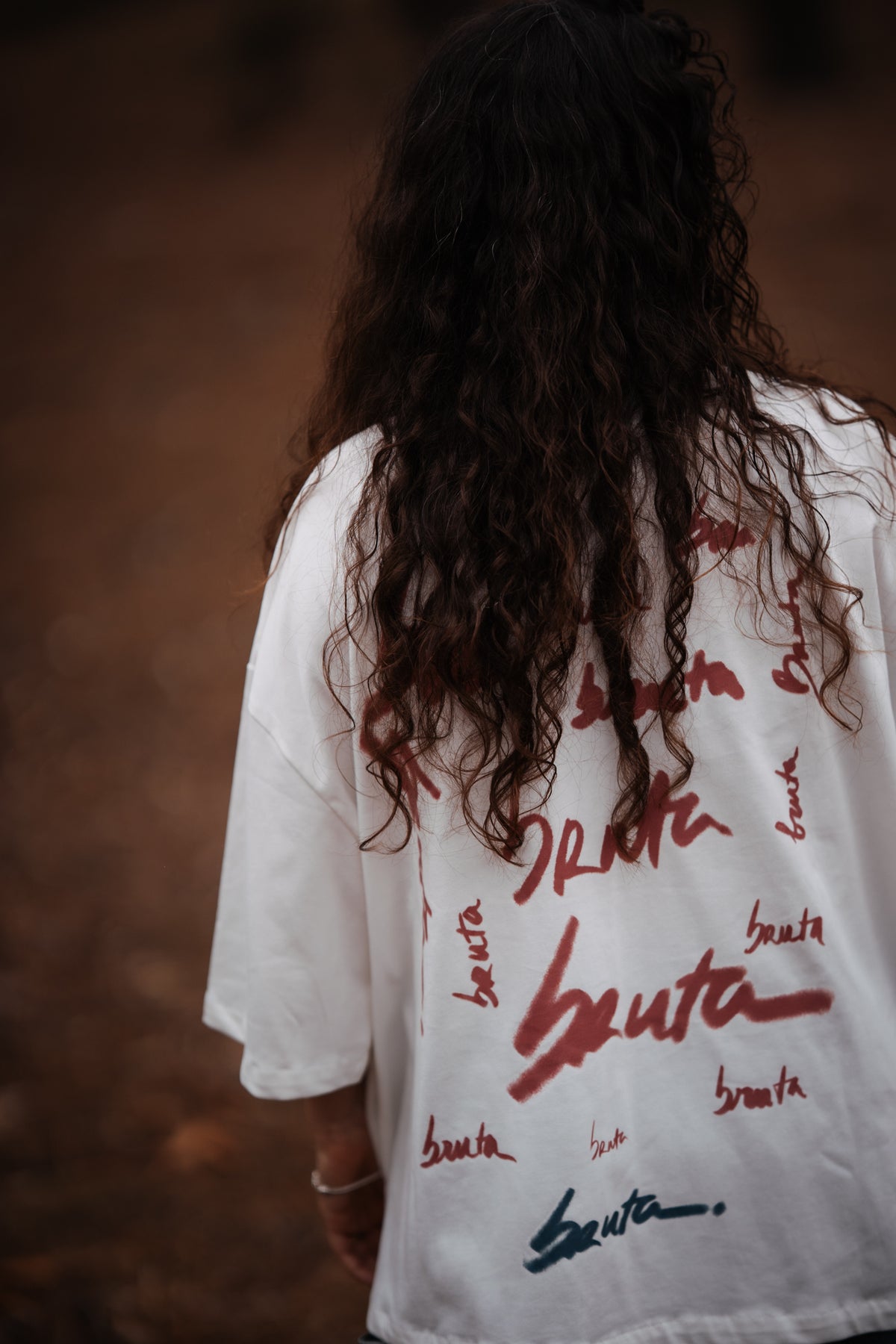 últimas unidades | T-SHIRT OVERSIZED BOXY FIT // DESVIO