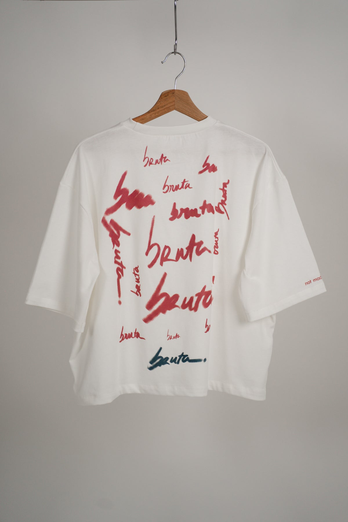 últimas unidades | T-SHIRT OVERSIZED BOXY FIT // DESVIO
