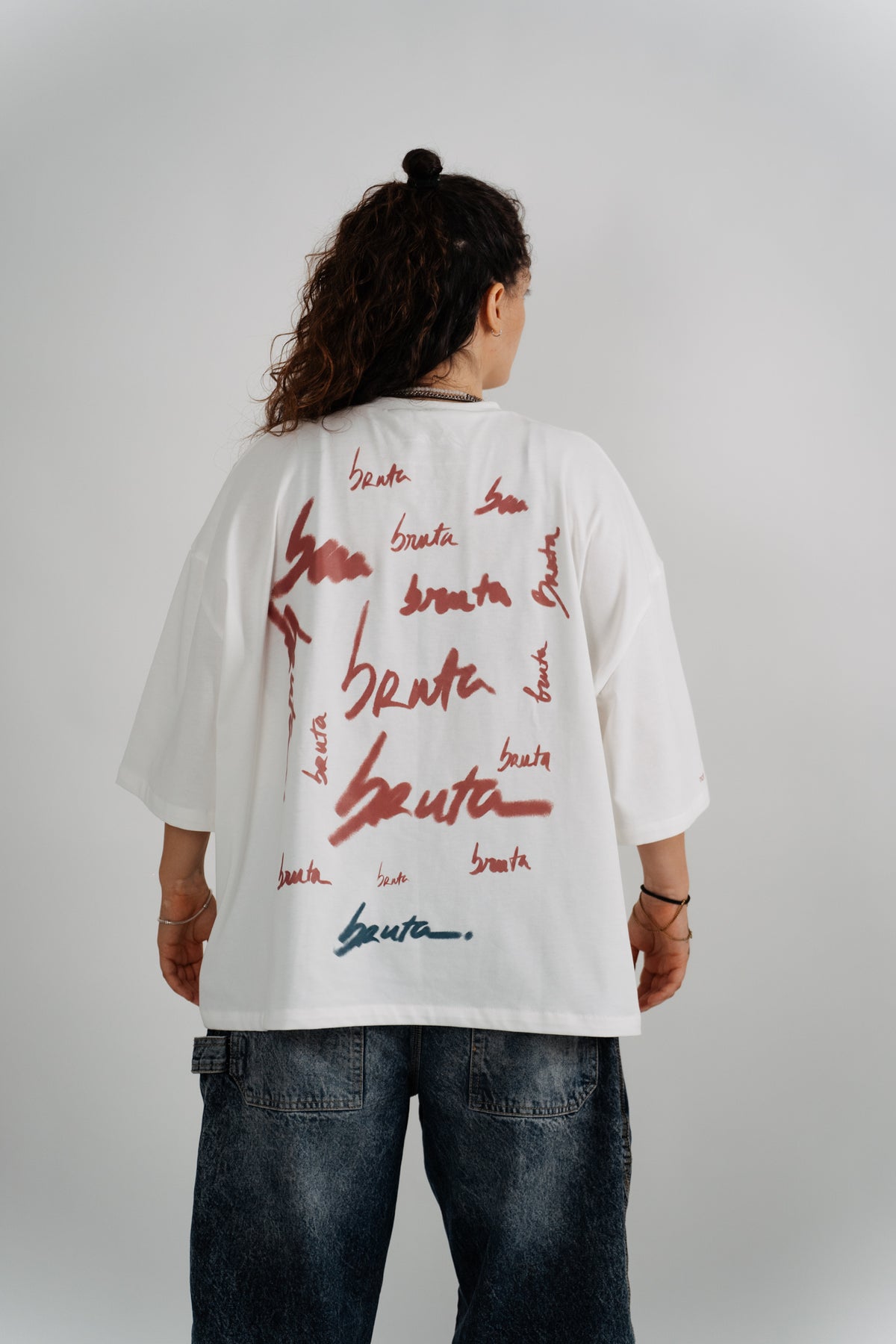 últimas unidades | T-SHIRT OVERSIZED BOXY FIT // DESVIO